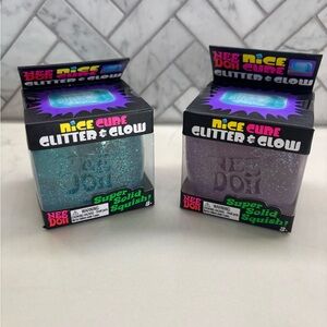 Needoh Glitter & Glow Nice Cube - Blue and Purple
